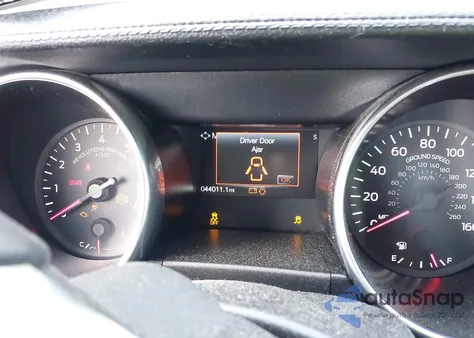 2022 Ford Mustang Ecoboost Premium Fastback from USA, damaged, VIN 1FA6P8TH8N5100076